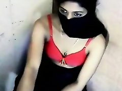 Hyderabadi angel Priyanka hide her face on skype chat